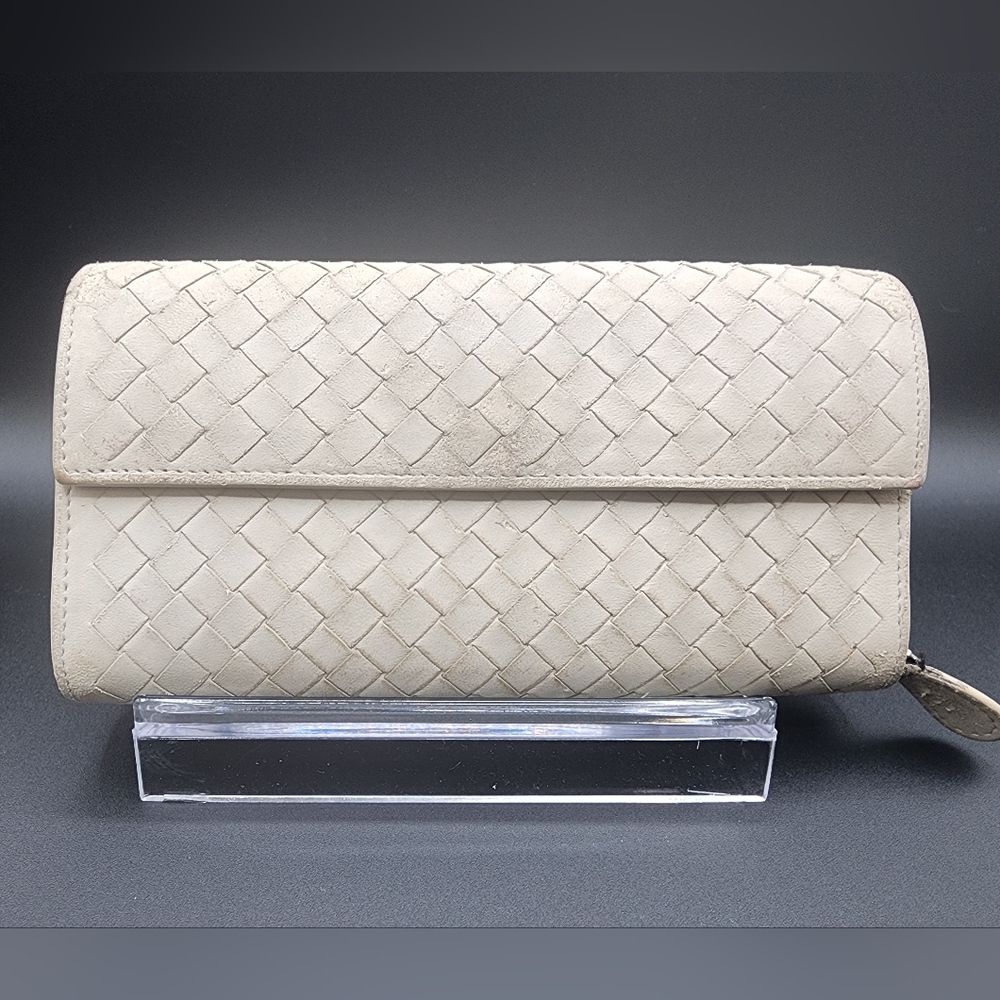 Bottega Venetta Cream Wallet